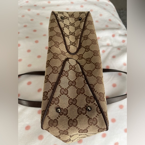 Gucci Bag - Picture 7 of 7